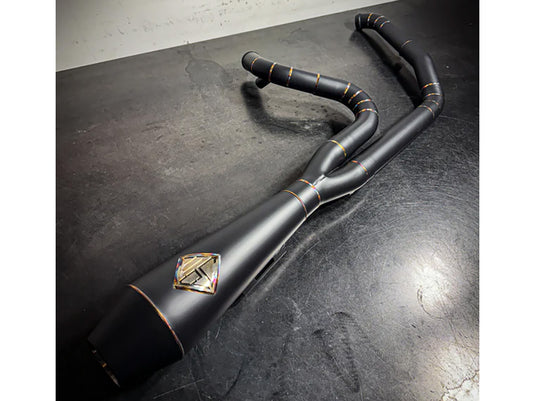 2-into-1 4.5in. Works Edition Big Bore Exhaust – Black Onyx. Fits Softail 2018up Non-240 Rear Tyre Models.